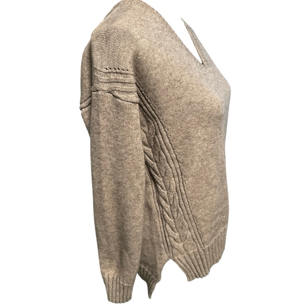 Oversized Cable-knit V-neck Pullover Sweater High Low Cozy Soft Women’s Size M